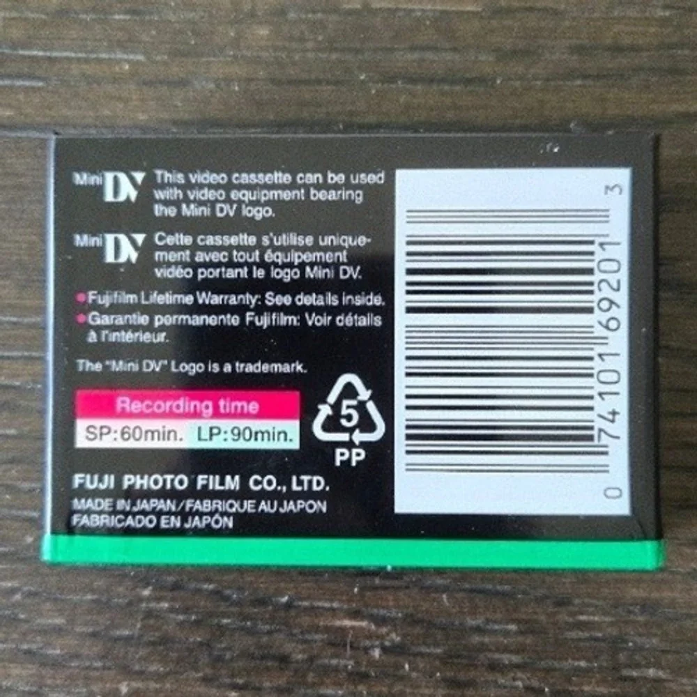 Fujifilm Mini DV 60/90 Min Digital Video Cassette‎ Tape DVM60 ME New Sealed